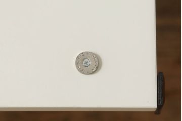 イタリアビンテージ　美品　B&B イタリア　ころんとした大きめのキャスターがかわいらしいサイドワゴン(サイドキャビネット、ナイトテーブル、収納棚、ヴィンテージ)(R-058358)