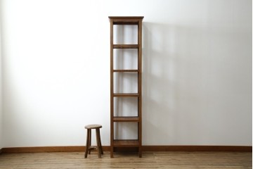 中古　希少な絶版品!　美品　アジアン家具　ヒッカドゥワ(HIKKA DUWA)　チーク材　シンプルな縦型飾り棚　(R-058369)