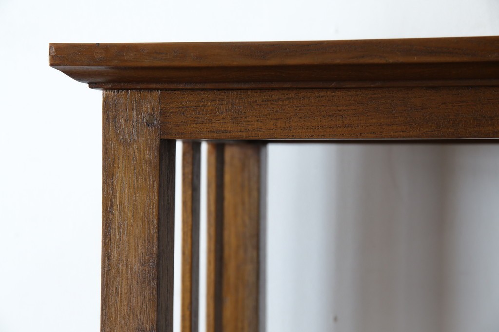 中古　希少な絶版品!　美品　アジアン家具　ヒッカドゥワ(HIKKA DUWA)　チーク材　シンプルな縦型飾り棚　(R-058369)