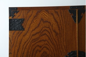 和製ビンテージ　欅(ケヤキ)材　二段重ね　岩谷堂箪笥　迫力ある杢目が印象的な衣装タンス　(R-058372)
