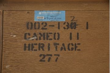 中古　美品　マホガニー材　DREXEL HERITAGE(ドレクセルヘリテイジ)　重厚感あるつくりが魅力的なサイドボード(チェスト、カウンター、リビングボード)(R-058386)
