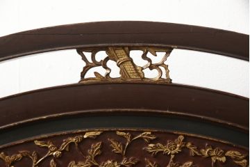 アンティーク家具　中国　金箔を使った装飾彫刻が目を惹くベンチソファ(ラウンジチェア、板座チェア)(R-058394)