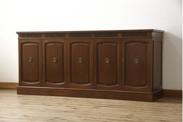 中古　美品　DREXEL HERITAGE(ドレクセルヘリテイジ)　Triune(トライユン)　優雅な佇まいが魅力のクリデンザキャビネット(クレデンザ、サイドボード、リビングボード)(定価約66万円)(R-058413)