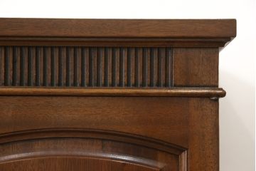中古　美品　DREXEL HERITAGE(ドレクセルヘリテイジ)　Triune(トライユン)　優雅な佇まいが魅力のクリデンザキャビネット(クレデンザ、サイドボード、リビングボード)(定価約66万円)(R-058413)