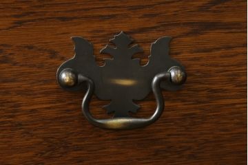 中古　美品　インテリアえぞ(EZO)製　えぞ民芸　引き出し11杯　品のある佇まいが美しいワイドチェスト(サイドボード、引き出し)(R-058415)