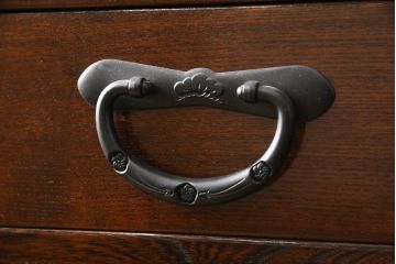 中古　美品　総欅(ケヤキ)材　和モダンな雰囲気を醸し出す二段重ね水屋箪笥(定価約88万円)(キャビネット、食器棚、戸棚、収納棚)(R-058419)