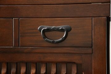中古　美品　総欅(ケヤキ)材　和モダンな雰囲気を醸し出す二段重ね水屋箪笥(定価約88万円)(キャビネット、食器棚、戸棚、収納棚)(R-058419)