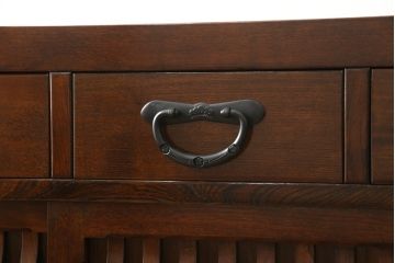 中古　美品　総欅(ケヤキ)材　和モダンな雰囲気を醸し出す二段重ね水屋箪笥・下段(キャビネット、サイドボード、食器棚、戸棚、収納棚)(R-058421)