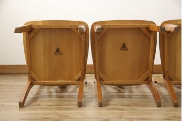 中古　美品　横浜クラシック家具　ダニエル(Daniel)　エトランゼ(Etranger)　E-501　エトランジェサイドチェア　背板の凝ったデザインが魅力のダイニングチェア4脚セット(板座チェア、椅子、イス)(4脚で定価約70万円)(R-058425)