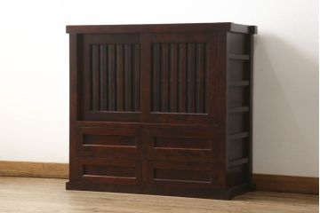 中古　美品　北の匠　山室家具製作所　シンプルなデザインで取り入れやすい水屋箪笥サイドボード(収納棚、戸棚、食器棚)(R-058436)