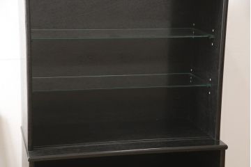 中古　超美品　展示品　讃岐塗り　総漆塗り　モダンな佇まいが目を引くキャビネット(定価約40万円)(収納棚、戸棚、茶箪笥)(R-058437)