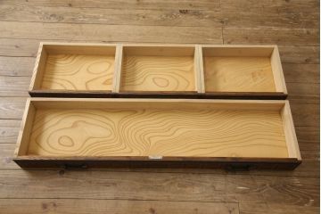 和製ビンテージ　希少な絶版品!　民芸城山　日本の伝統美を感じられる、金具が立派なサイドボード(茶棚、茶箪笥、収納棚、飾り棚、ヴィンテージ)(R-058438)