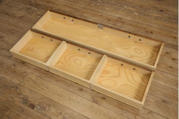 和製ビンテージ　希少な絶版品!　民芸城山　日本の伝統美を感じられる、金具が立派なサイドボード(茶棚、茶箪笥、収納棚、飾り棚、ヴィンテージ)(R-058438)
