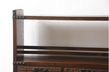 和製ビンテージ　希少な絶版品!　民芸城山　日本の伝統美を感じられる、金具が立派なサイドボード(茶棚、茶箪笥、収納棚、飾り棚、ヴィンテージ)(R-058438)