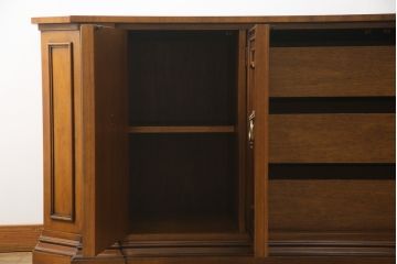 中古　美品　マホガニー材　DREXEL HERITAGE(ドレクセルヘリテイジ)　FRANCESCA(フランチェスカ)シリーズ　クリデンザ(クレデンザ、収納棚、キャビネット、サイドボード)(定価約90万円)(R-058440)