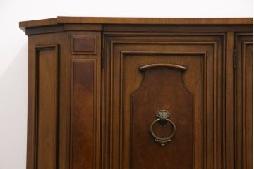 中古　美品　マホガニー材　DREXEL HERITAGE(ドレクセルヘリテイジ)　FRANCESCA(フランチェスカ)シリーズ　クリデンザ(クレデンザ、収納棚、キャビネット、サイドボード)(定価約90万円)(R-058440)