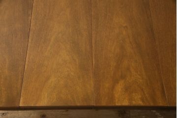 中古　美品　DREXEL HERITAGE(ドレクセルヘリテイジ)　Triune(トライユン)　品のある佇まいがすてきなダイニングテーブル(エクステンションテーブル、4人掛け、6人掛け)(R-058445)