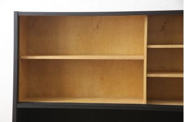 ペイント家具　デンマークヴィンテージ　チーク材　北欧家具らしいスタイリッシュさが魅力のサイドボード(収納棚、戸棚、サイドキャビネット、ビンテージ)(R-058459)