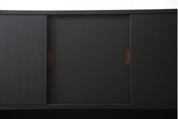 ペイント家具　デンマークヴィンテージ　チーク材　北欧家具らしいスタイリッシュさが魅力のサイドボード(収納棚、戸棚、サイドキャビネット、ビンテージ)(R-058459)