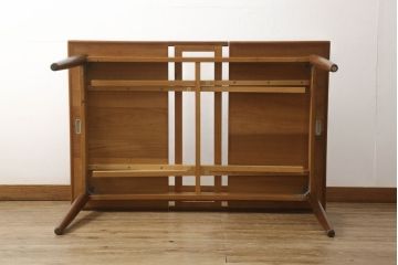 デンマークビンテージ　チーク材　シンプルなデザインが取り入れやすいダイニングテーブル(エクステンションテーブル、ドローリーフテーブル、食卓、ヴィンテージ)(R-058463)
