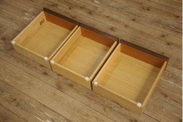 中古　希少　DREXEL HERITAGE(ドレクセルヘリテイジ)　FRANCESCA(フランチェスカ)シリーズ　マホガニー材　エレガントな佇まいが目を引くテレビ台(オーディオボード、テレビボード、キャビネット、戸棚)(R-058476)