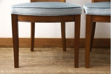中古　美品　DREXEL HERITAGE(ドレクセルヘリテイジ)　FRANCESCA(フランチェスカ)シリーズ　気品のあるサイドチェア2脚セット(ダイニングチェア、椅子)(2脚で定価約32万円)(R-058478)