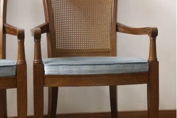 中古　美品　DREXEL HERITAGE(ドレクセルヘリテイジ)　FRANCESCA(フランチェスカ)シリーズ　優美なアームチェア2脚セット(ダイニングチェア、椅子)(2脚で定価約44万円)(R-058479)