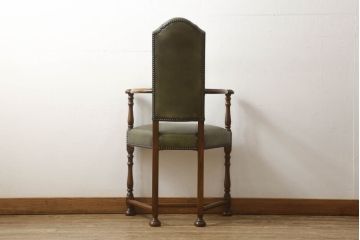 新品　未使用　展示品(中古)　バロッサバレンティ(VARO,S.A. VALENTI)　優美なシルエットが目を引くカクトワール・チェア(ダイニングチェア、アームチェア)(定価約20万円)(R-058480)