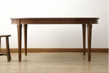 中古　美品　DREXEL HERITAGE(ドレクセルヘリテイジ)　Triune(トライユン)　品のある佇まいがすてきなダイニングテーブル(エクステンションテーブル、4人掛け、6人掛け)(R-058487)