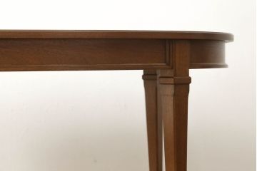 中古　美品　DREXEL HERITAGE(ドレクセルヘリテイジ)　Triune(トライユン)　品のある佇まいがすてきなダイニングテーブル(エクステンションテーブル、4人掛け、6人掛け)(R-058487)