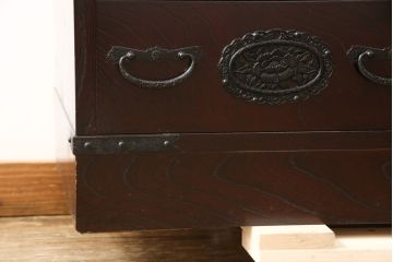 中古　美品　引き出し38杯!　珍しいデザインが目を引く薬箪笥(百目箪笥、小引き出し、和タンス、収納箪笥)(R-058490)