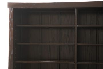 中古　美品　広島県　博永家具　総欅(ケヤキ)材　重厚感ある佇まいが魅力的な五尺水屋箪笥(定価約96万円)(食器棚、戸棚、収納棚、キャビネット)(R-058497)