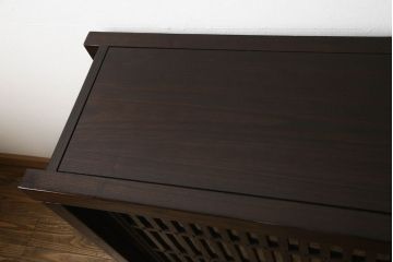 中古　美品　広島県　博永家具　総欅(ケヤキ)材　重厚感ある佇まいが魅力的な五尺水屋箪笥サイドボード(食器棚、戸棚、収納棚、キャビネット)(R-058498)