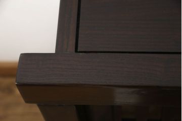 中古　美品　広島県　博永家具　総欅(ケヤキ)材　重厚感ある佇まいが魅力的な五尺水屋箪笥サイドボード(食器棚、戸棚、収納棚、キャビネット)(R-058498)