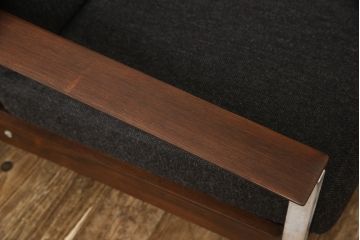 デンマークヴィンテージ　ローズウッド　メンズライクな空間づくりに活躍する1人掛けソファ(ビンテージ、1P、一人掛け、アームソファ、北欧)(R-058506)