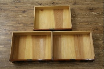 和製アンティーク　上手物!　三方欅(ケヤキ)材　杢目の素晴らしい東北小箪笥　(R-058509)
