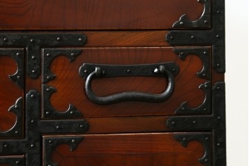 和製アンティーク　上手物!　三方欅(ケヤキ)材　杢目の素晴らしい東北小箪笥　(R-058509)