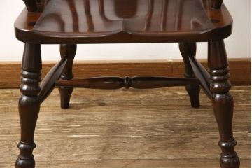 中古　美品　松本民芸家具　#44A型　洋風のクラシカルなデザインが美しいウィンザーチェア(定価約18万円)(アームチェア、板座チェア、椅子、イス、ウインザーチェア)(R-058512)