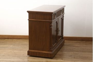 中古　美品　DREXEL HERITAGE(ドレクセルヘリテイジ)　Cameo Classics(キャメオクラシックス)　エレガントな佇まいのサーバー(定価約73万円)(サイドボード、キャビネット)(R-058519)