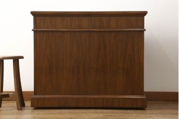 中古　美品　DREXEL HERITAGE(ドレクセルヘリテイジ)　Cameo Classics(キャメオクラシックス)　エレガントな佇まいのサーバー(定価約73万円)(サイドボード、キャビネット)(R-058519)