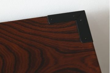 和製ビンテージ　三方欅(ケヤキ)材　唐獅子金具　木地呂塗り　力強い木目と迫力ある唐獅子が目を引く仙台民芸箪笥(仙台箪笥、収納箪笥、和タンス、引き出し、ヴィンテージ)(R-058520)