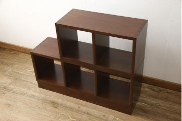 中古　美品　特注品　松本民芸家具　重ねたり並べたり、アイディア次第で使い方色々できるマス目棚(オープンラック、シェルフ、収納棚、飾り棚)(R-058532)