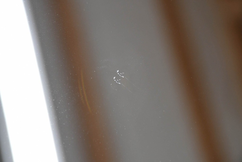 中古　高級品　指物家具　総ケヤキ(欅)材　上品な佇まいが魅力的な漆塗の姿見(ミラー、鏡)(R-058534)