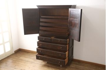 中古　美品　松本民芸家具　A型和タンス　衣装盆付き!　落ち着いた品のある和タンス(チェスト、引き出し、洋服タンス、着物箪笥)(定価約78万円)(R-058539)