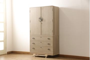 中古　国産手造り家具　御所車　上品な和を演出してくれる総桐箪笥(並厚、桐たんす、着物箪笥、和タンス、衣装箪笥、引き出し)(R-058540)