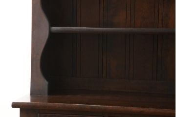 中古　美品　松本民芸家具　波打つデザインがおしゃれな印象を与えるカップボード(食器棚、収納棚、飾り棚)(R-058542)