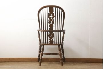中古　美品　松本民芸家具　#44A型　洋風のクラシカルなデザインが美しいウィンザーチェア(定価約18万円)(アームチェア、板座チェア、椅子、イス、ウインザーチェア)(R-058545)