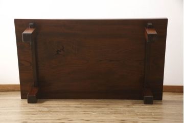 中古　美品　最高級　漆塗り　総欅(ケヤキ)材　シンプルながらつくりの良さがうかがえる座卓(ローテーブル、センターテーブル)(R-058549)