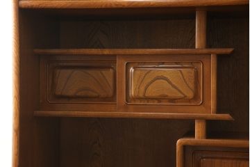 中古　国産　上手物!!　職人手造り家具　欅(ケヤキ)材　和の風格を感じる大型茶箪笥(茶棚、キャビネット、戸棚、収納棚)(R-058558)