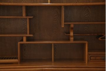 中古　国産　上手物!!　職人手造り家具　欅(ケヤキ)材　和の風格を感じる大型茶箪笥(茶棚、キャビネット、戸棚、収納棚)(R-058558)